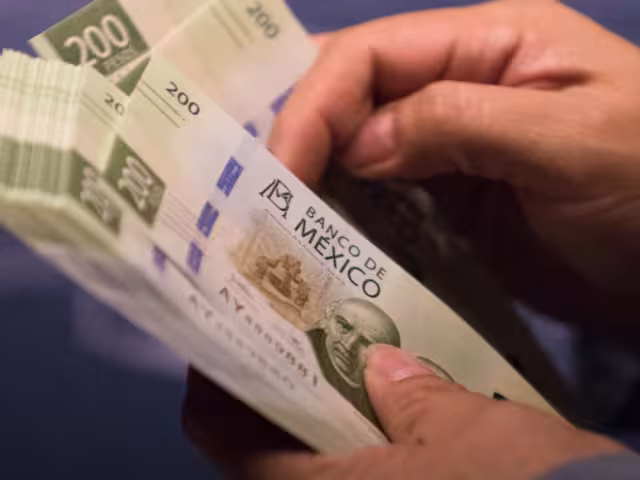 La deuda pública se mantuvo en un nivel sostenible consolidando a México como uno de los países emergentes con menor endeudamiento relativo