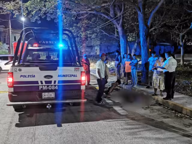 Un hombre fue gravemente herido tras ser agredido con tubos y varillas por cuatro sujetos en la colonia Plutarco Elías Calles