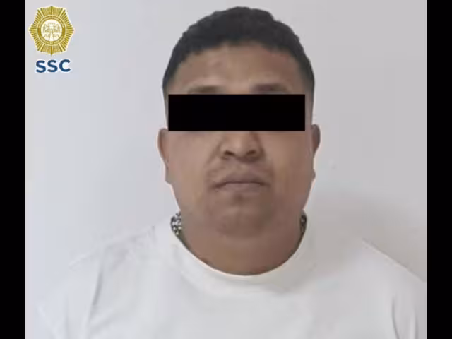 "El Kalusha" es hermano de Roberto Erasmo "N", alias "El Robert", quien fue asesinado en enero de 2021