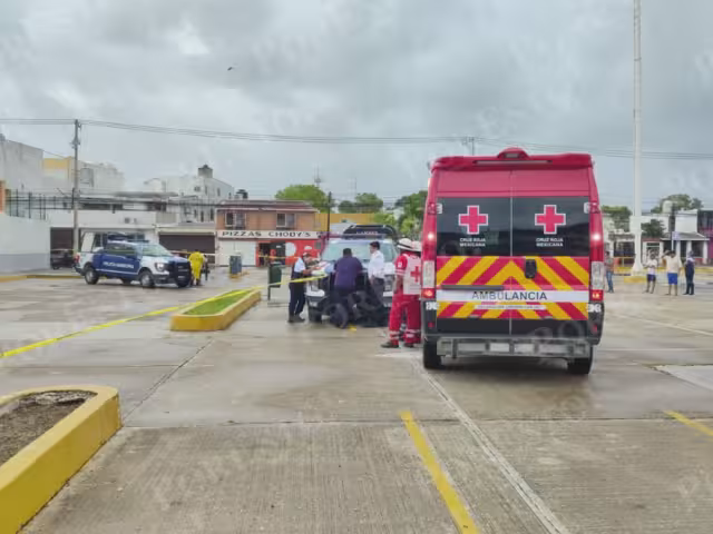 Un hombre fue hallado sin vida en el estacionamiento trasero del Chedraui Tacubaya en Ciudad del Carmen.