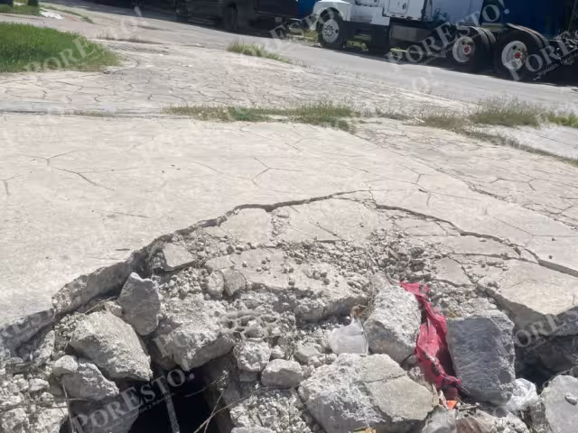 Piden reparación urgente de tramo dañado en el malecón de Champotón