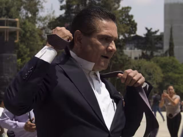 Silvano Aureoles, exmandatario de Michoacán,  ha sido citado para comparecer el próximo 20 de agosto de 2025