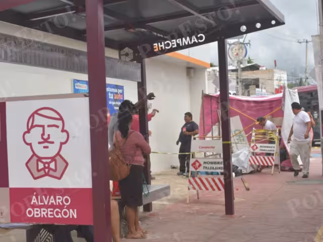 La Secretaría de Desarrollo Urbano, Movilidad y Obras Públicas inició la ampliación de los paraderos del transporte Ko’ox.