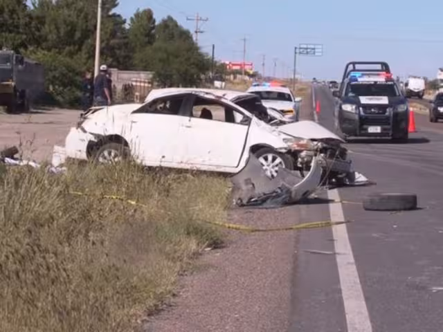 El percance ocurrió a la altura del kilómetro 32 de la carretera Chihuahua-Cuauhtémoc