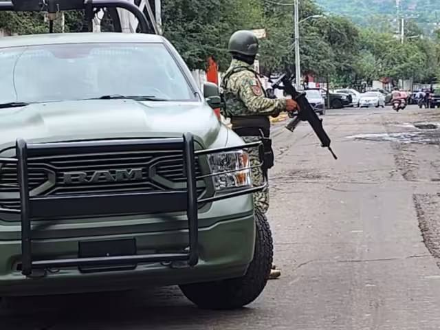 La zona fue asegurada de inmediato y se puso en marcha un operativo para localizar a los responsables