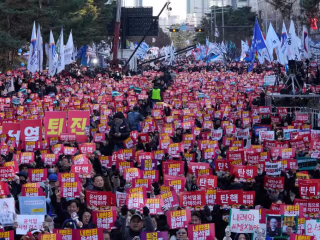 El panorama político para el presidente Yoon-Suk-yeol es cada vez más complicado