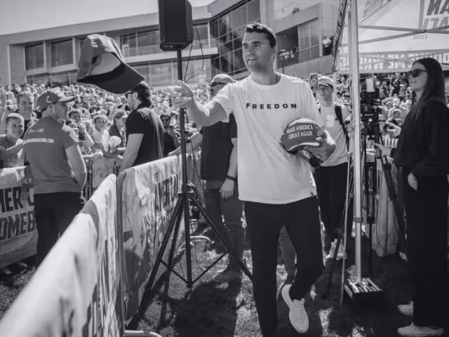 Charlie Kirk fue fundador y líder del grupo estudiantil conservador Turning Point USA