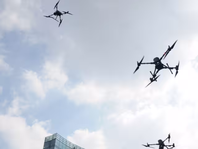 Washington evalúa nuevas estrategias de defensa aérea no tripulada y refuerza su cooperación bilateral con México