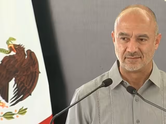 Jesús Antonio Esteva Medica, secretario de Infraestructura, Comunicaciones y Transportes