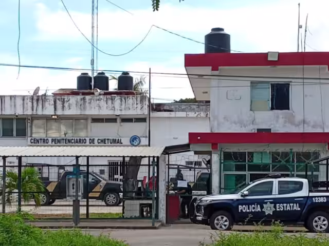 Trasladan al Cereso de Chetumal a 70 reclusos de Cancún