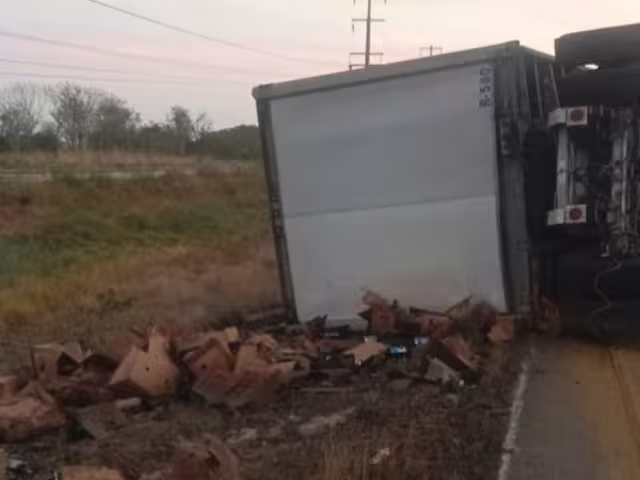 El accidente ocurrió a las 6:00 a.m. a la altura de la hacienda Niop, sin lesionados ni saqueos