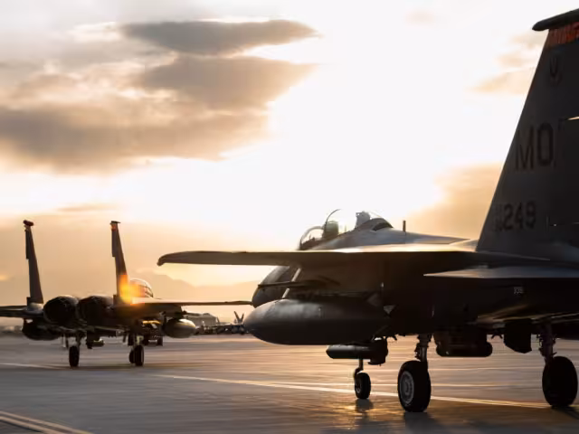 A pesar del refuerzo militar en la frontera, Guillot descartó la necesidad de desplegar un portaviones en el Golfo de Méxic