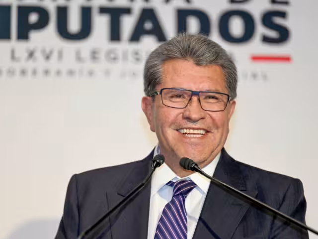 El diputado Ricardo Monreal afirmó que las deportaciones masivas y medidas económicas impulsadas por Trump afectarán a México