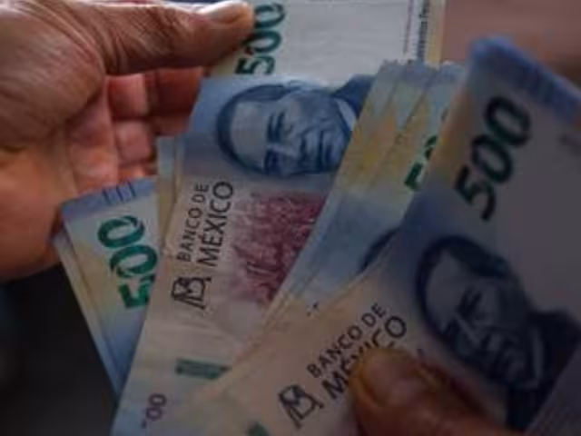 Te decimos cuándo recibirán el pago de pensión los jubilados del IMSS e ISSSTE en noviembre 2024