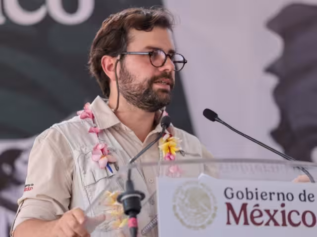 Alejandro Svarch Pérez, director general del IMSS Bienestar