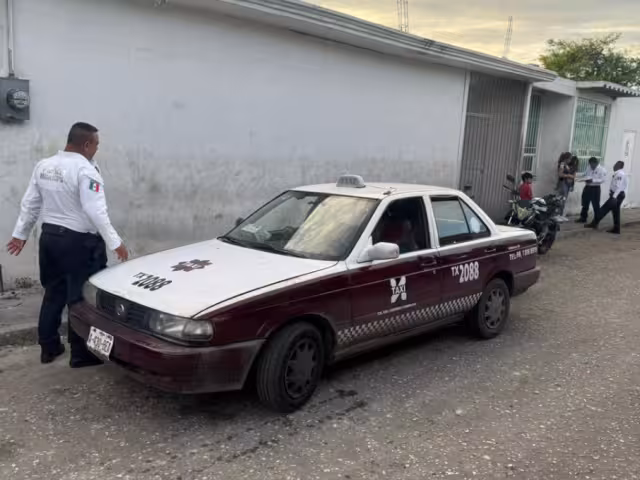 El incidente ocurrió en la calle España esquina con Portugal, cuando Antonio intentaba cruzar la calle