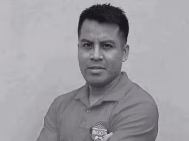 Rigoberto Martínez, era el entrenador de los "Niños descalzos de la montaña" en la mixteca oaxaqueña