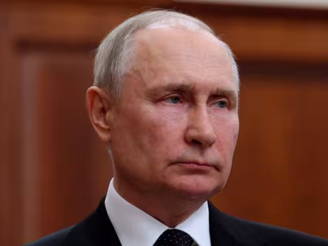 Trump espera que Rusia y Ucrania dialoguen para poner alto a la guerra.