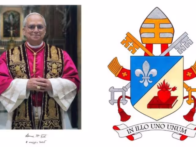 Este escudo ya había sido adoptado previamente por León XIV al ser consagrado obispo