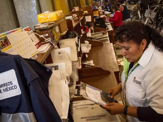 El gobierno mexicano aseguró que continuará las gestiones para que los flujos postales se normalicen