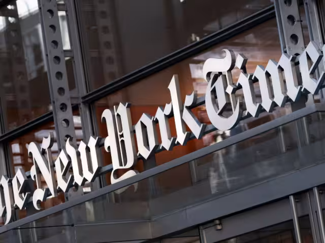 The New York Times defendió su cobertura y calificó la demanda como “sin fundamento”