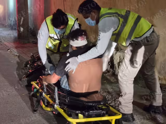 Percance automovilístico deja a motociclista hospitalizado en Campeche