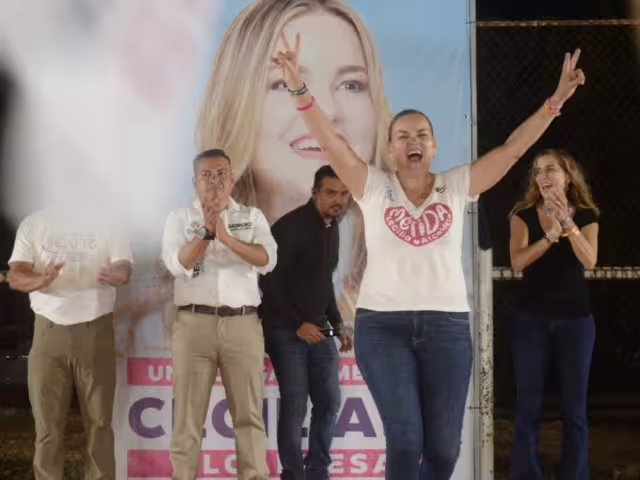 Cecilia Patrón Laviada en el Distrito 7 de Mérida