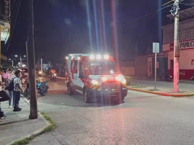 Accidente en la Colonia Santa Margarita deja a motociclista lesionado en Ciudad del Carmen
