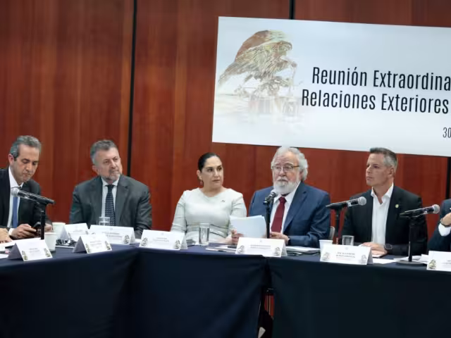 Alejandro Encinas, se desempeñaba como secretario de Planeación, Ordenamiento Territorial y Coordinación Metropolitana del Gobierno de la CDMX