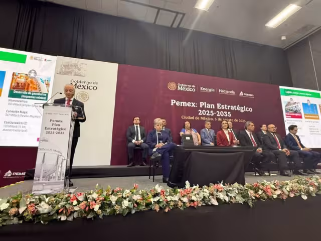 Entre las acciones inmediatas se encuentra el lanzamiento de un vehículo financiero destinado a movilizar hasta 250 mmdp en inversión