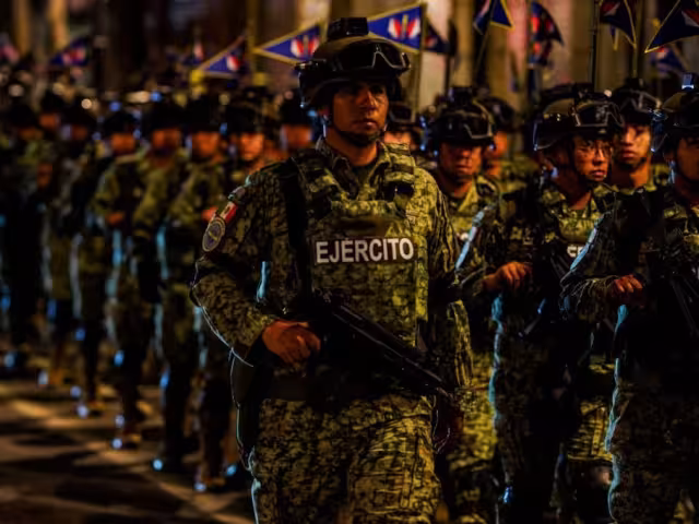 Este año, por primera vez, el desfile será encabezado por la presidenta Claudia Sheinbaum Pardo