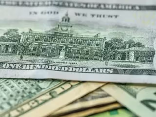 Precio del dólar hoy 24 de octubre de 2025: la moneda mexicana se fortalece contra la norteamericana.