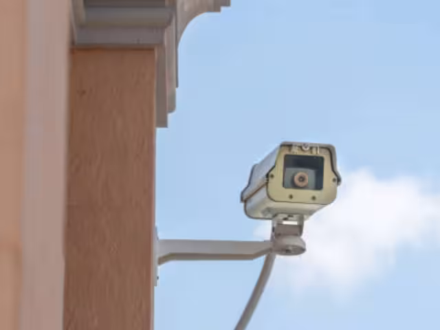 El onbjetivo es salvaguardar la privacidad de las personas que pudieran ser captadas por las cámaras