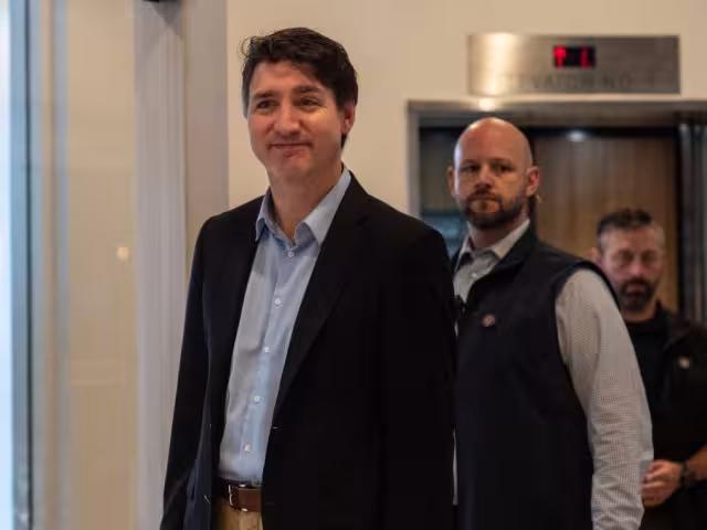 El primer ministro de Canadá, Justin Trudeau, sostuvo este sábado una reunión con Donald Trump, presidente electo de EU