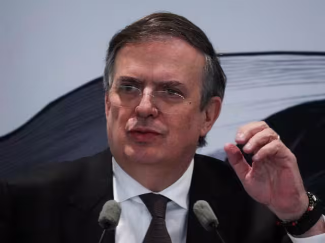 Marcelo Ebrard Casaubón, secretario de Economía
