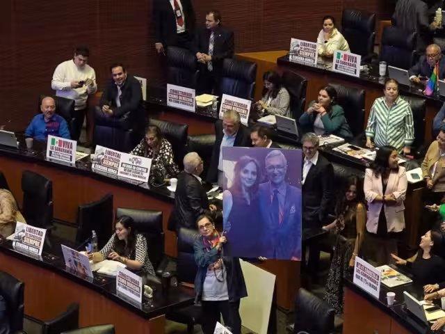 Uno de los puntos más polémicos de la ley es la desaparición del Instituto Federal de Telecomunicaciones