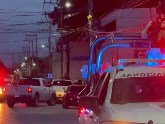 Amplio operativo de seguridad para trasladar a José Ávila, presunto líder de “Los Talibanes”, desde Ciudad del Carmen hacia la Ciudad de México