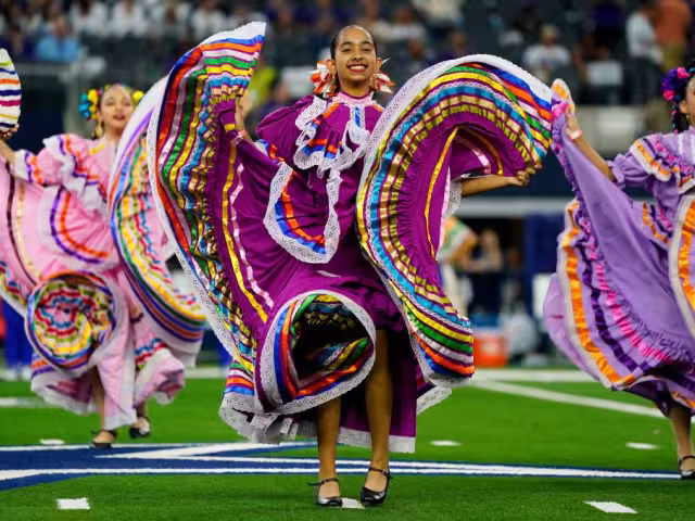 Las detenciones masivas han generado la percepción de que los latinos ya no son vistos como parte esencial del país