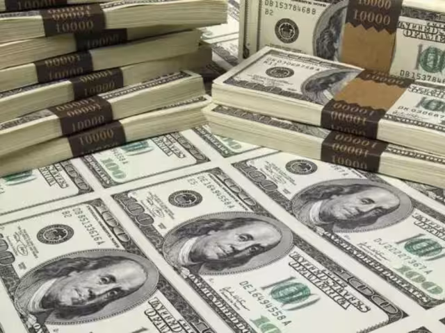 El dólar estadounidense registró un aumento marginal este 26 de julio