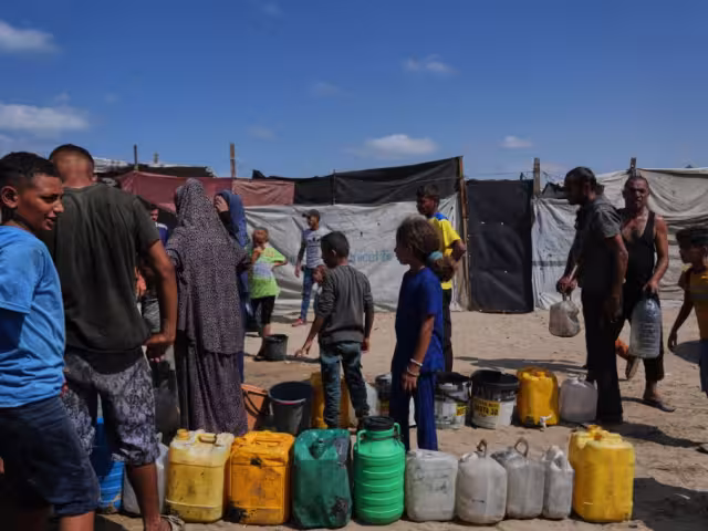 El plan propone una autoridad de transición internacional encabezada por Donald Trump junto a otros líderes mundiales