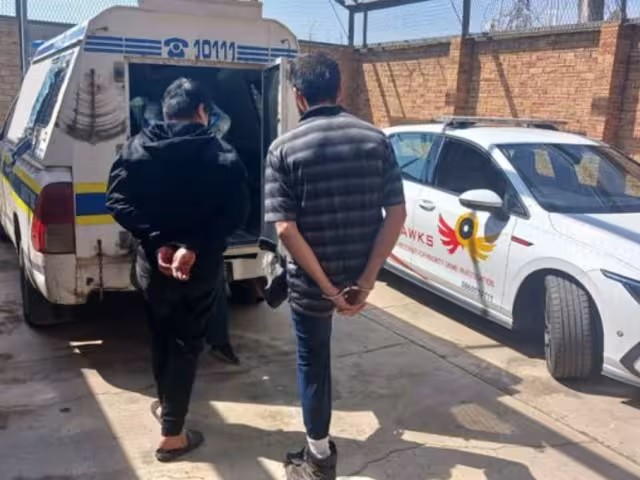 Los cinco mexicanos enfrentarán posibles cargos por violaciones a la Ley de Drogas y Tráfico de Drogas y a la Ley de Inmigración