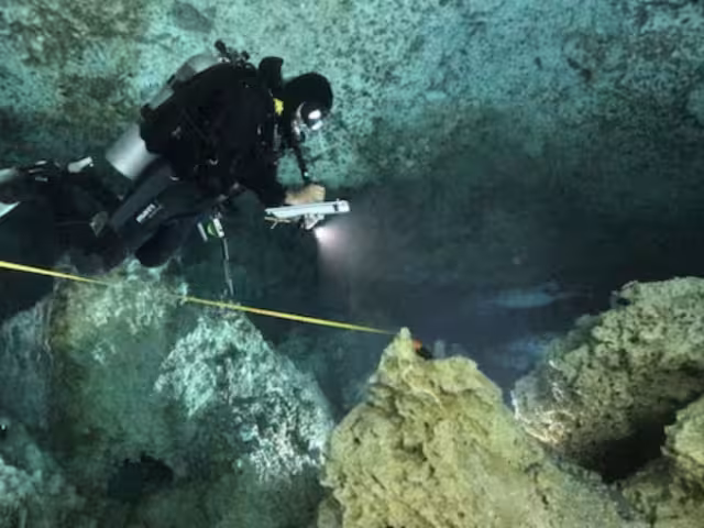 Localizan sin vida a buzo perdido en cenote de Yucatán
