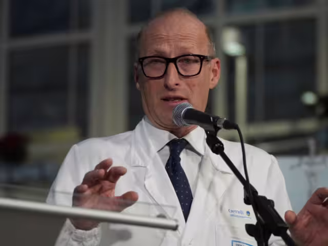 Doctor Sergio Alfieri, jefe de cirugía del hospital Gemelli