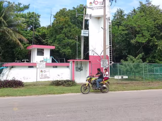Habitantes de Luis Echeverría enfrentan deuda millonaria con CAPA pese a no contar con servicio de agua potable