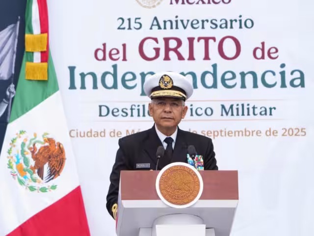 Raymundo Pedro Morales Ángeles, secretario de la Marina