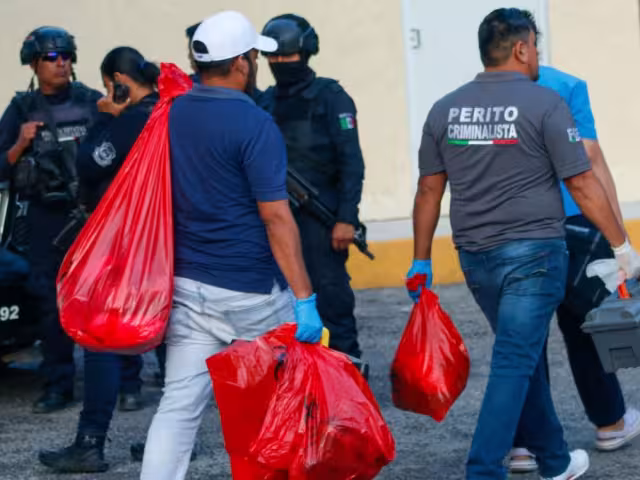 La Fiscalía de Guerrero confirmó que logró identificar a los 11 cuerpos abandonados en una camioneta en Chilpancingo