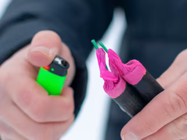 El menor perdió tres dedos