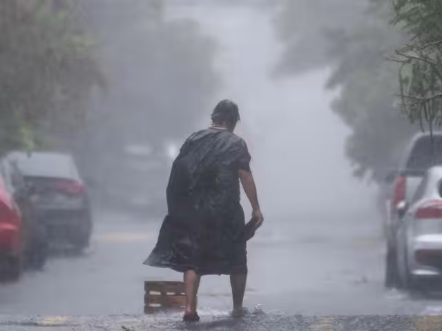 Cofepris activó el protocolo de atención por emergencia sanitaria debido a Depresión Tropical Alberto