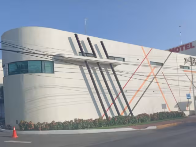 Los restos del adulto mayor estaban dentro de una habitación en el hotel de La Ciudad Blanca