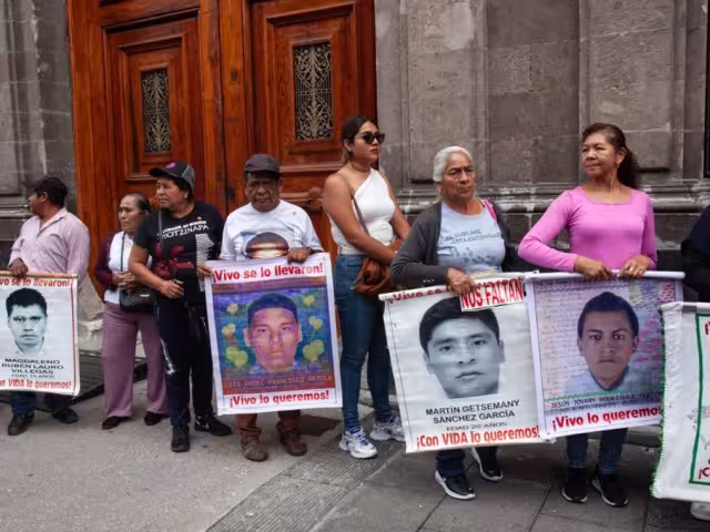 Los familiares esperan que este encuentro permita abrir una nueva etapa en el proceso y acceder a mayores avances en torno a la desaparición de los estudiantes